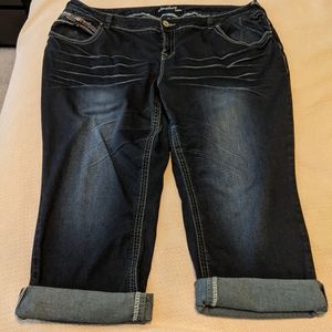 Amethyst jeans SiZE 22